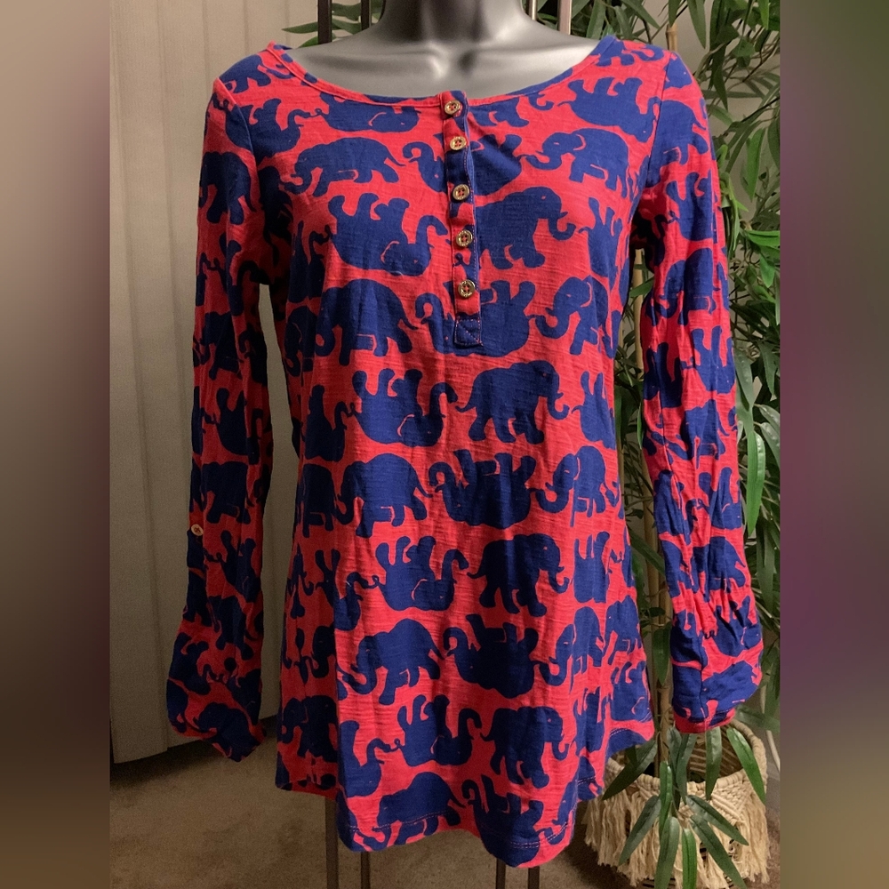 Lilly Pulitzer Beautiful Red & Blue Elephant Print Long Sleeve Blouse